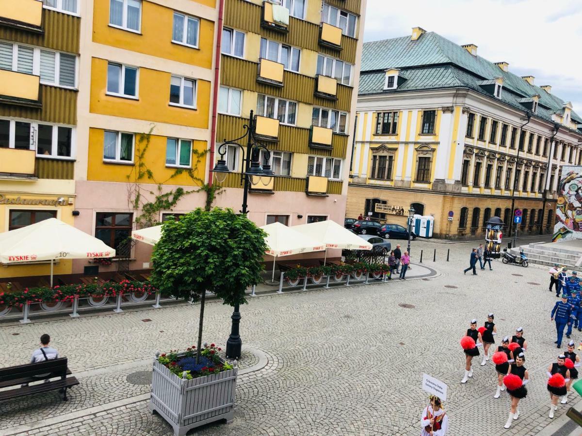 Legnica Apartament 36M2 Delux 3 Buitenkant foto